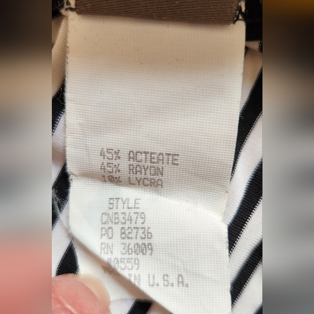 CALVIN KLEIN Men's vintage blk/wht striped turtleneck in L - Picture 7 of 12